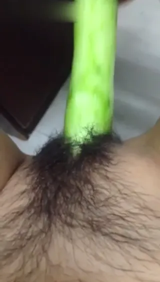 오이 를 깎아서 닭발 이 되었다