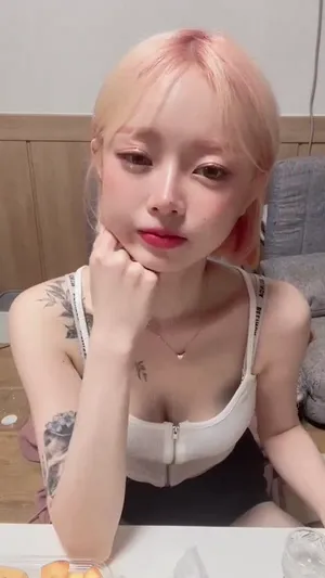 분홍머리_인스타 라방 노템술방 - 인기 한국야동 실시간 국산야동