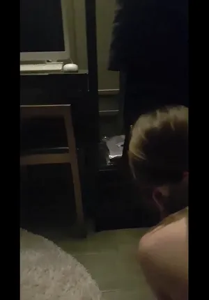 남자 잘못 만나서 노예처럼 성관계를 하는 이쁜 여대생 - 실시간 국산야동 국산야동