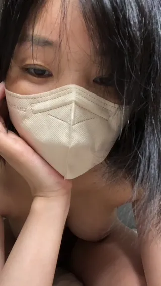 임신선에 모유까지 출산한지 얼마안된 미시의 라방 - 국산야동 인기 한국야동