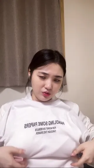 아프에서 인스타로 넘어가서 자위하는 하리하투 - 인기 한국야동 한국야동